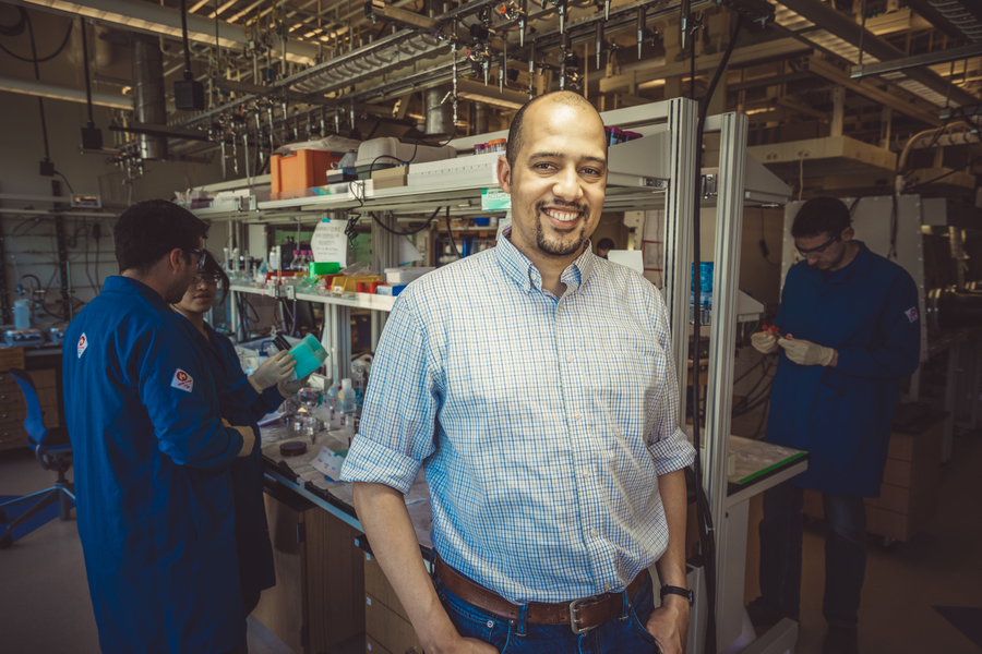 Innovative Leadership in Chemical Engineering Education: Fikile Brushett Takes Charge at MIT